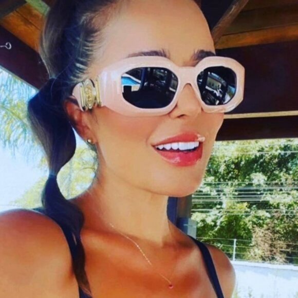 NEW Versace VE4425U MAXI MEDUSA BIGGIE 536387 Pink Gray Oval Unisex Sunglasses - Picture 11 of 12